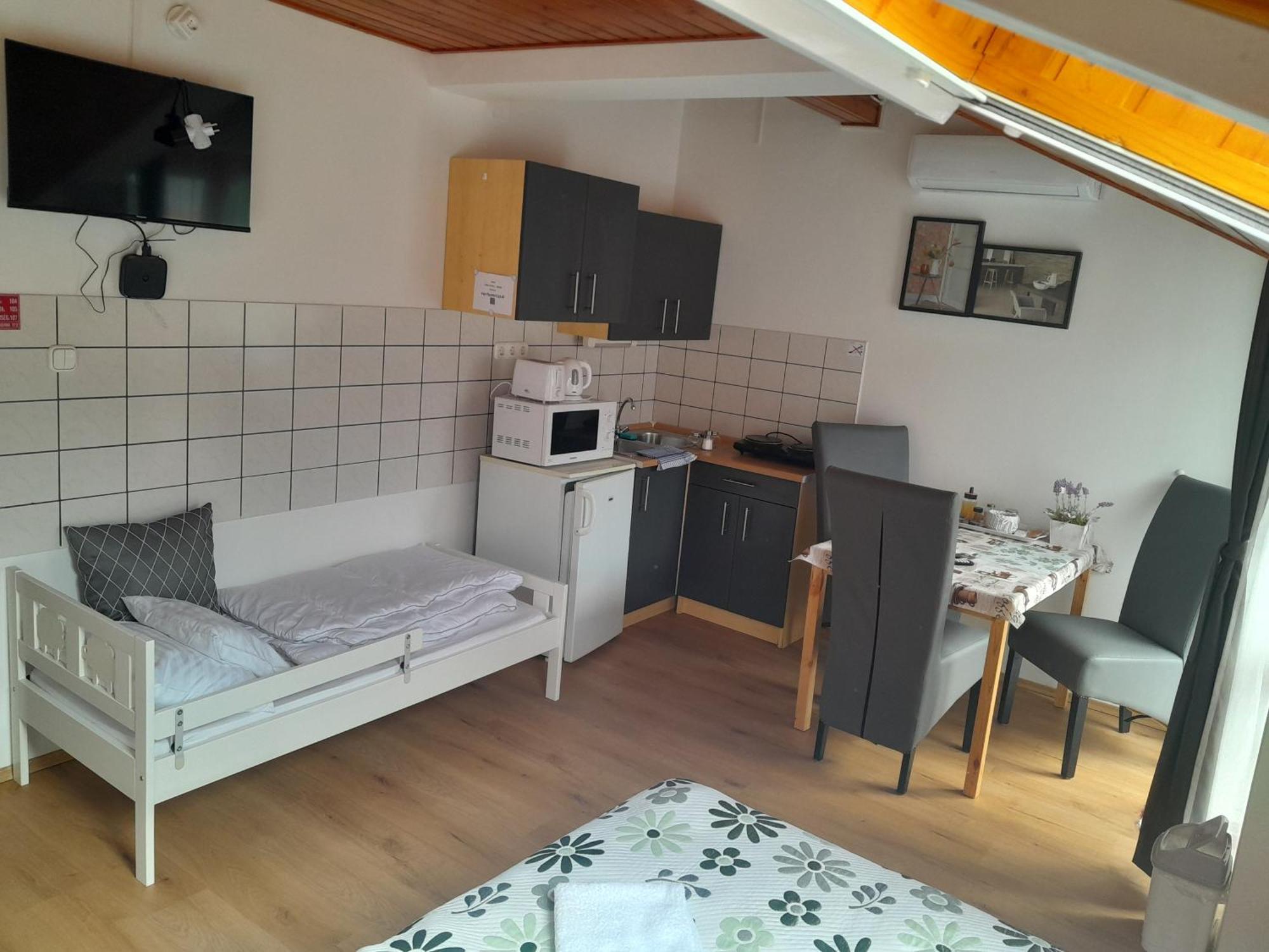 Nyirfa Apartmanhaz Zalakaros Ngoại thất bức ảnh